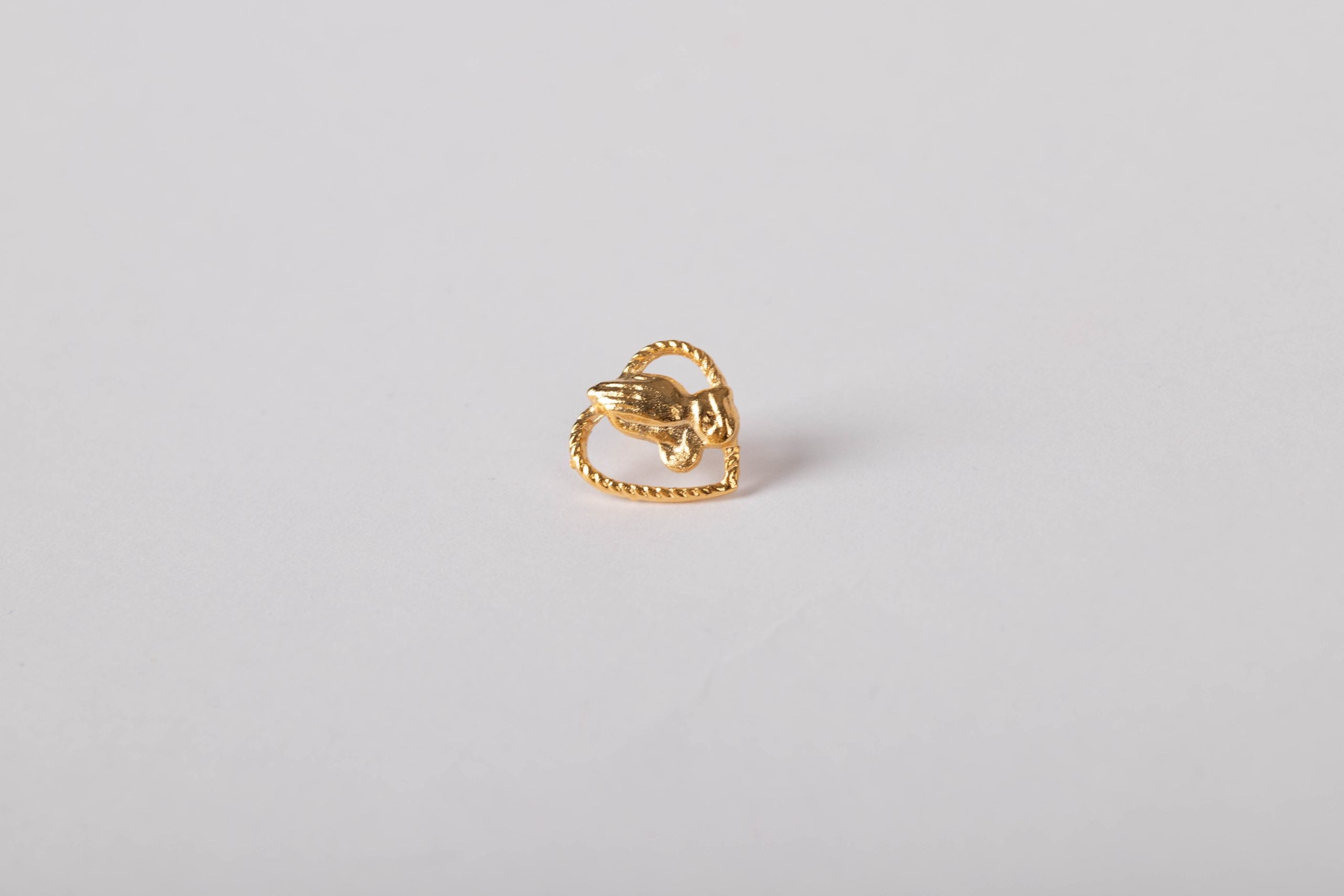 LAPEL PIN PRAYING HANDS/HEART GOLD PK6