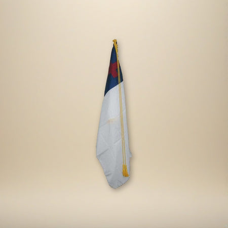 3' x 5' Indoor Christian Flag - Plain on a cream backdrop