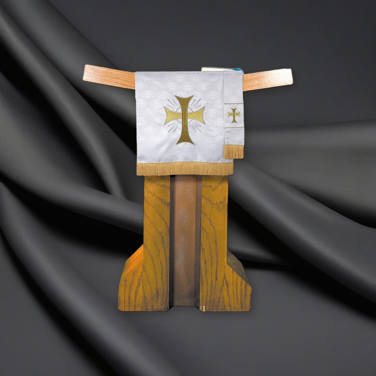 Jacquard Parament Pulpit Scarf w/Fringe - Cross on a charcoal backdrop