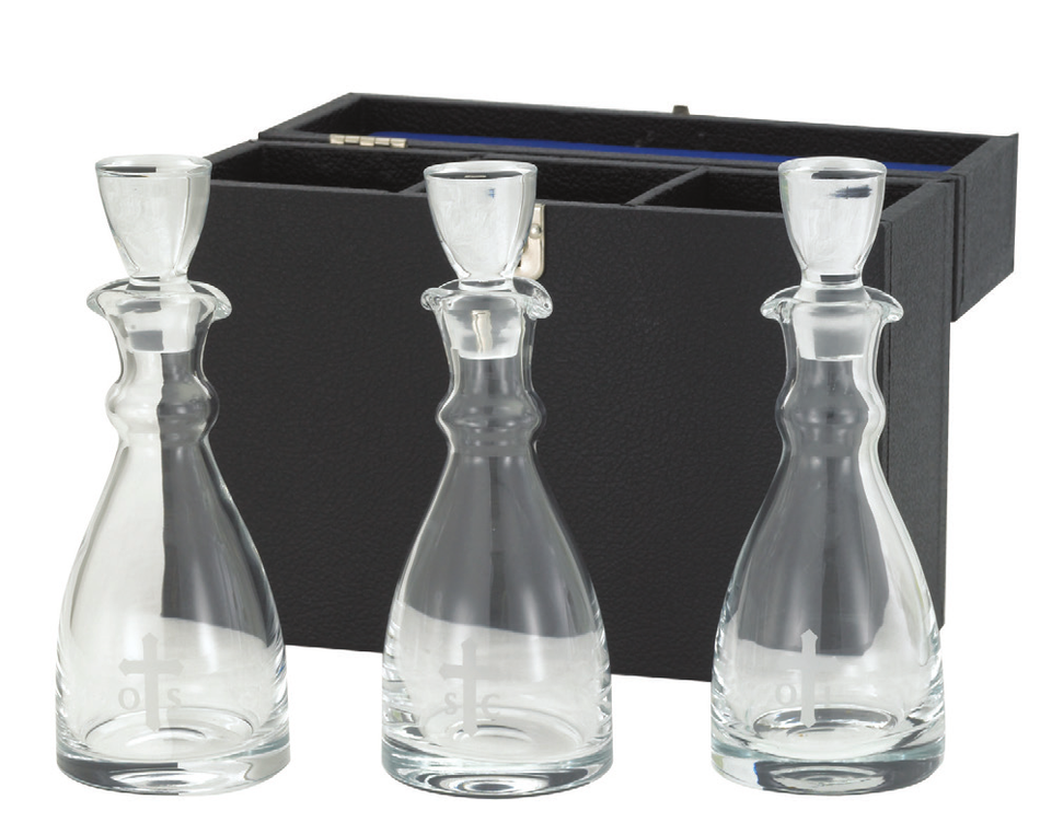 3 piece Chrismal Set with Case by Alviti