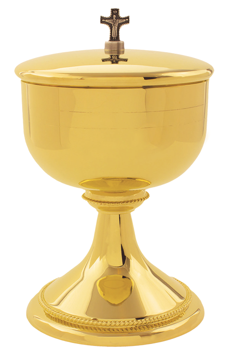 Our beautiful Ciborium plated in 24k gold by Alviti